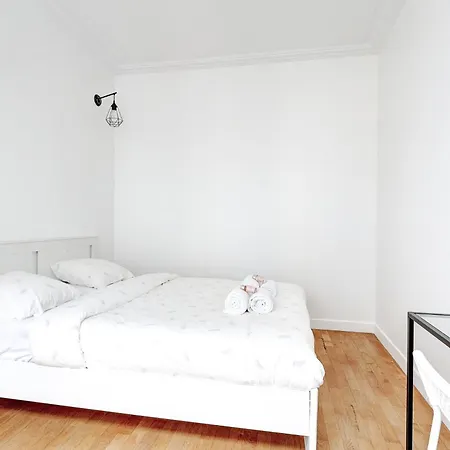 Apartamento Elegance Haussmannienne Au Coeur Du Marais París Exterior foto